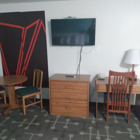 Howard Johnson By Wyndham Roseburg Luaran gambar