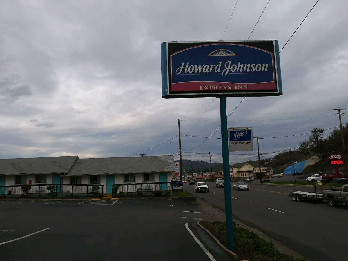 Howard Johnson By Wyndham Roseburg Luaran gambar