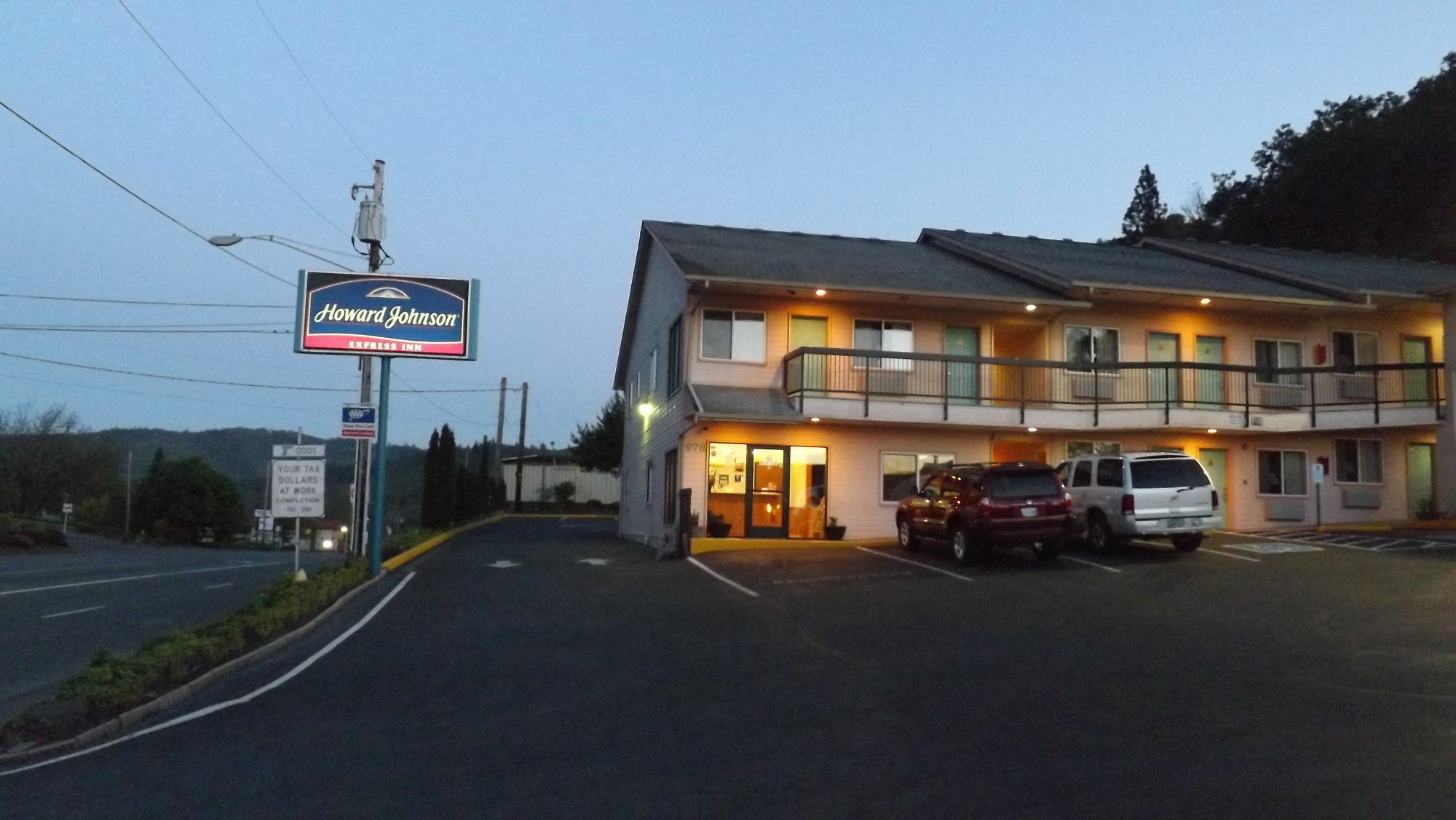 Howard Johnson By Wyndham Roseburg Luaran gambar