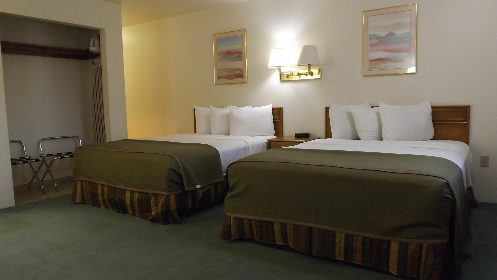 Howard Johnson By Wyndham Roseburg Luaran gambar